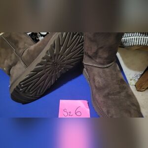 UGG 's sz.6